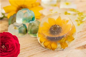 Blumenseife - die etwas andere Seife mit Blüten