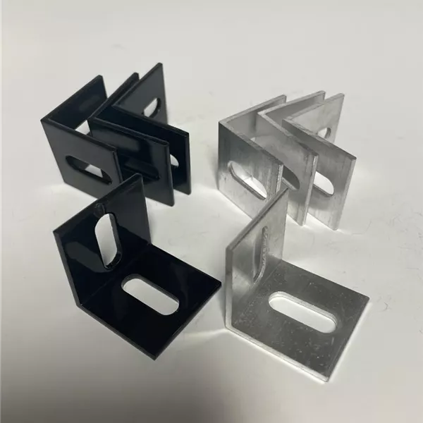 L- Winkel, zum befestigen diverser Lasten L- Winkel, zum befestigen diverser Lasten