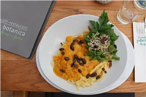 HERBSTKARTE IM CAFÉ BOTANICA